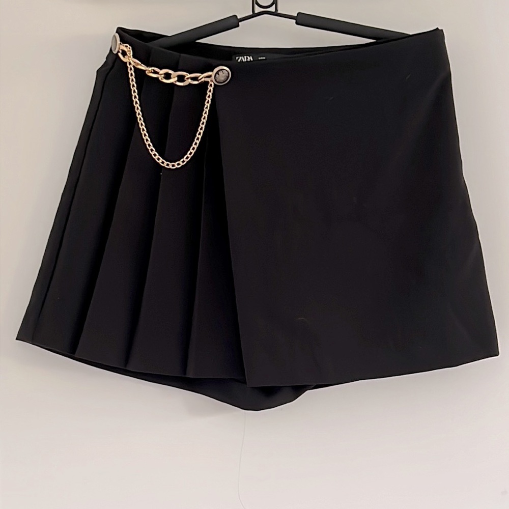 Zara Skort